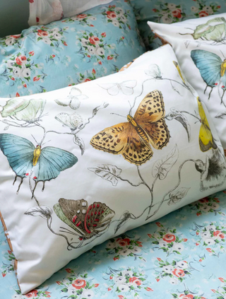 Butterflies Reversible Pillowcase Set