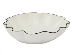 Black & Ivory Scalloped Ceramics