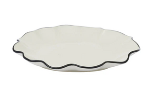 Black & Ivory Scalloped Ceramics