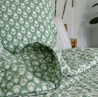 Marigold Buti Shadow Quilt KING Size